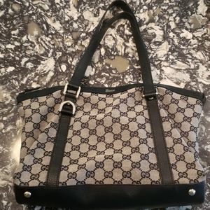 GUCCI hangbag